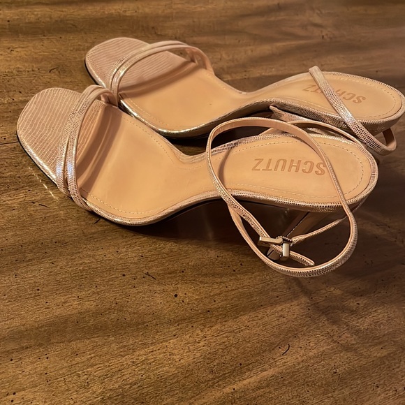 Gold Schutz Heels - size 10 - Picture 4 of 8